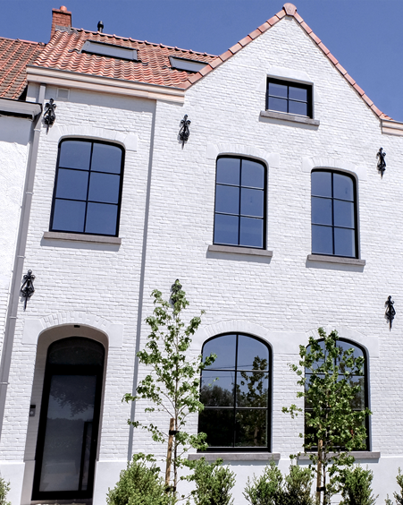 Na foto van totaalrenovatie halfopen bebouwing in Malle