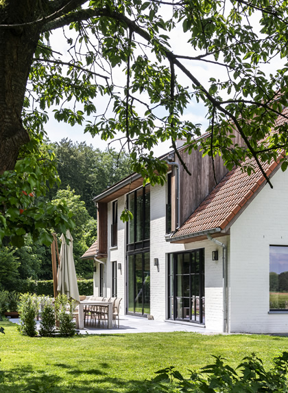 Vernieuwde woning in Herent met mooi terras en tuin